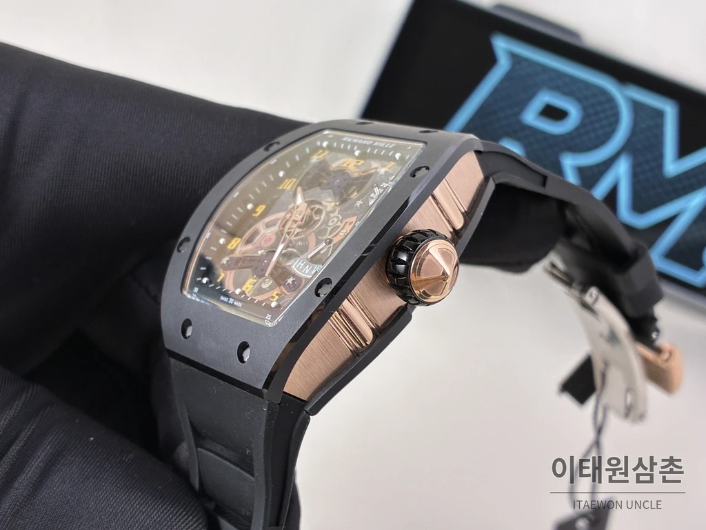 리차드밀 RM 17-02 블랙 세라믹 블랙 스트랩 골드 인덱스 투르비용 시계 48mm