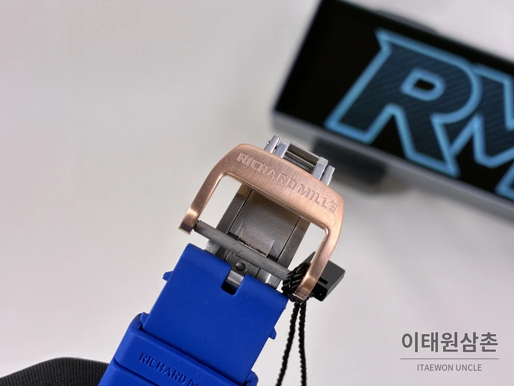 리차드밀 RM 17-02 블루 세라믹 블루 스트랩 투르비용 시계 48mm