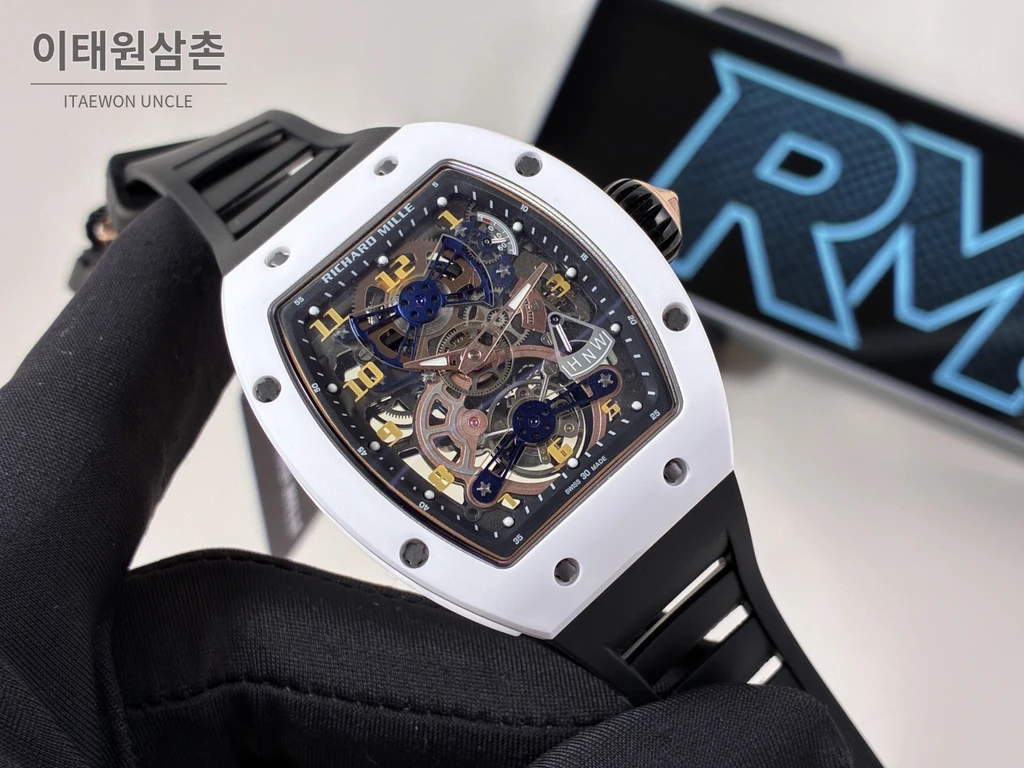 리차드밀 RM 17-02 화이트 세라믹 블랙 스트랩 투르비용 시계 48mm