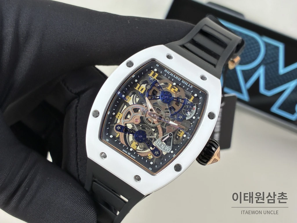리차드밀 RM 17-02 화이트 세라믹 블랙 스트랩 투르비용 시계 48mm