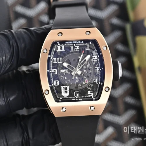 리차드밀 RM010 오토매틱 48mm 스켈레톤 다이얼 블랙 러버 스트랩 리차드밀 RM010 오토매틱 48mm 스켈레톤 다이얼 블랙 러버 스트랩