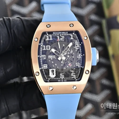 리차드밀 RM010 오토매틱 48mm 스켈레톤 다이얼 아이스블루 러버 스트랩 (2) 리차드밀 RM010 오토매틱 48mm 스켈레톤 다이얼 아이스블루 러버 스트랩 (2)