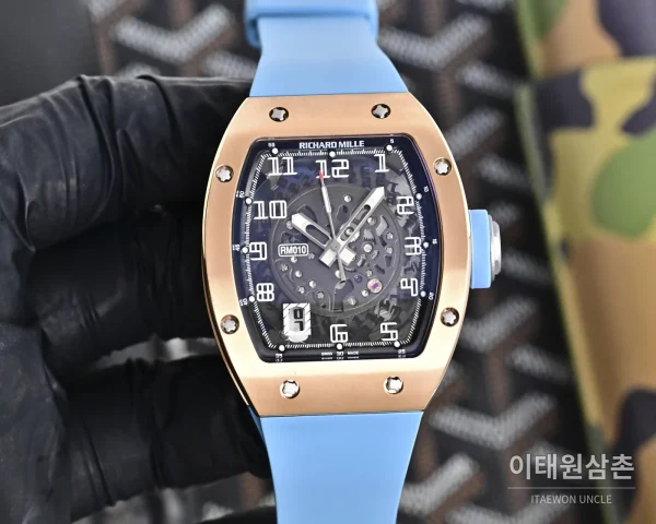 리차드밀 RM010 오토매틱 48mm 스켈레톤 다이얼 아이스블루 러버 스트랩 (2)