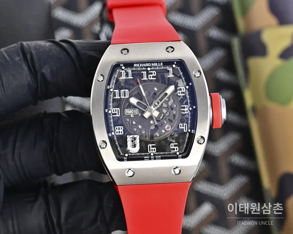 리차드밀 RM010 오토매틱 48mm 스켈레톤 다이얼 블랙 러버 스트랩