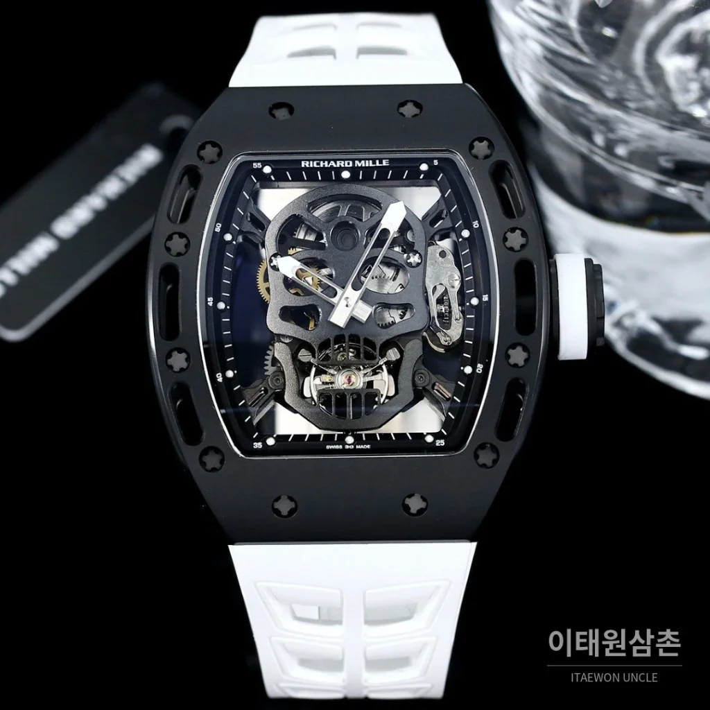 리차드밀 RM052 스테인리스 스틸 스컬 스켈레톤 오토매틱 50mm 실버 블랙 러버 스트랩