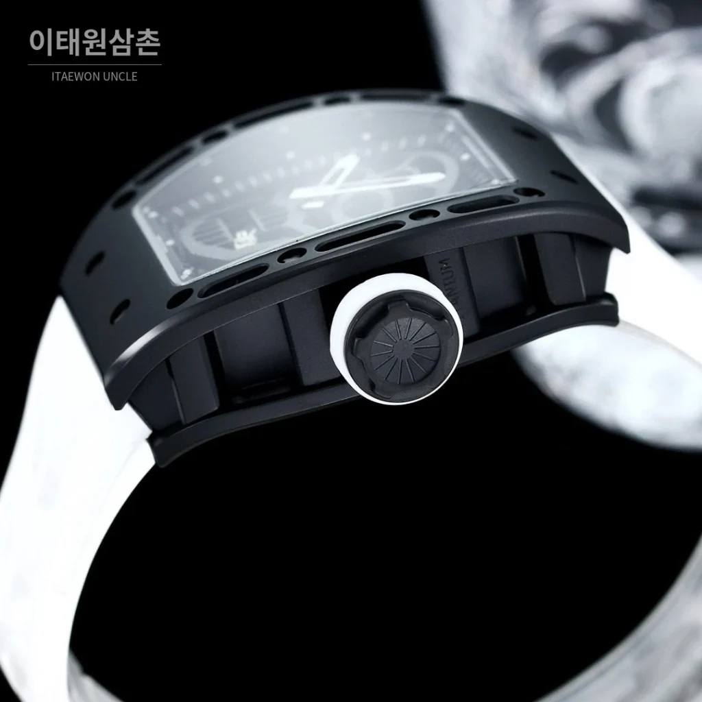 리차드밀 RM052 스테인리스 스틸 스컬 스켈레톤 오토매틱 50mm 실버 블랙 러버 스트랩
