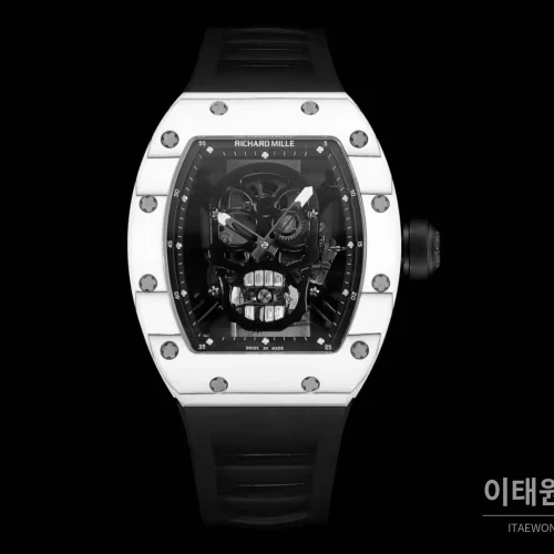 리차드밀 RM055 NTPT카본 블랙스켈레톤 수동 49.9mm 스켈레톤 다이얼 블랙 러버 스트랩 화이트 베젤