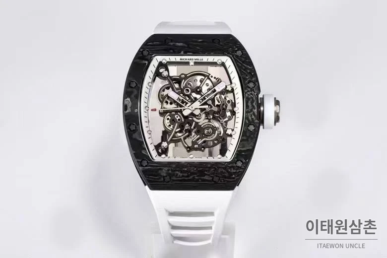 리차드밀 RM055 NTPT카본 블랙스켈레톤 수동 49.9mm 스켈레톤 다이얼 화이트 러버 스트랩 블랙 베젤