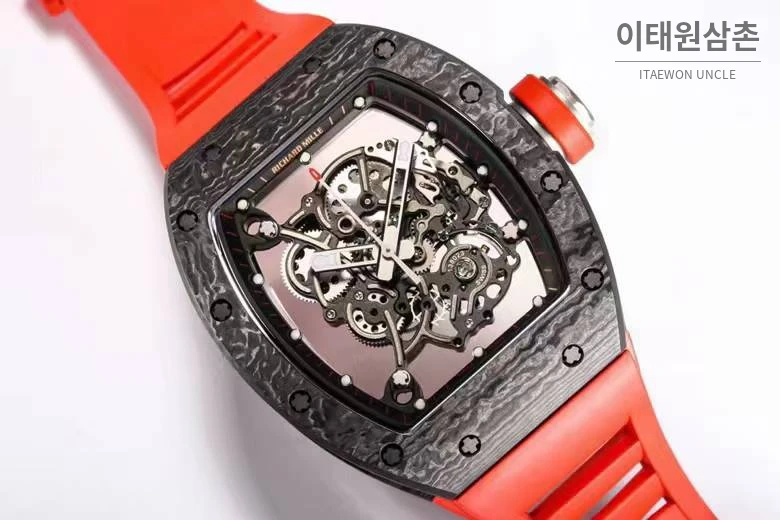 리차드밀 RM055 NTPT카본 블랙스켈레톤 수동 49.9mm 스켈레톤 다이얼 레드 러버 스트랩 블랙 베젤