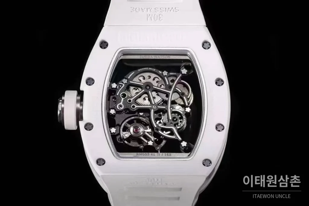 리차드밀 RM055 화이트 세라믹 스켈레톤 오토매틱 42.7mm 스켈레톤 다이얼 화이트 러버 스트랩