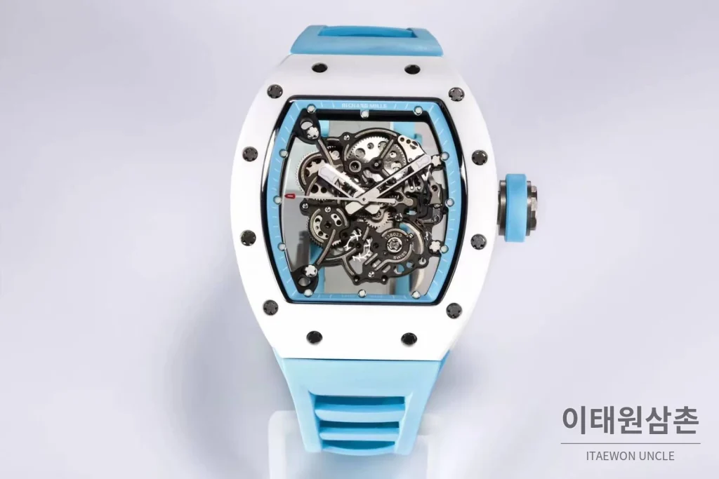 리차드밀 RM055 화이트세라믹 스켈레톤 수동 49.9mm 스켈레톤 다이얼 아이스블루 러버 스트랩 화이트 베젤