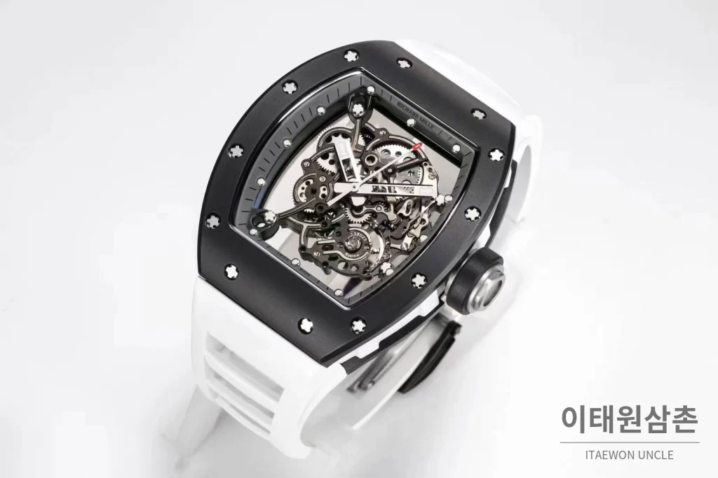 리차드밀 RM055 화이트세라믹 스켈레톤 수동 49.9mm 스켈레톤 다이얼 화이트 러버 스트랩 블랙 베젤 (2)