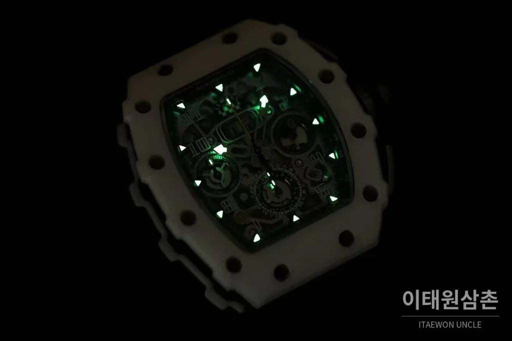 리차드밀 RM11-FM 플라이백 크로노그래프 카본 세라믹 스켈레톤 오토매틱 50mm 스켈레톤 다이얼 그린 러버 스트랩 화이트 베젤