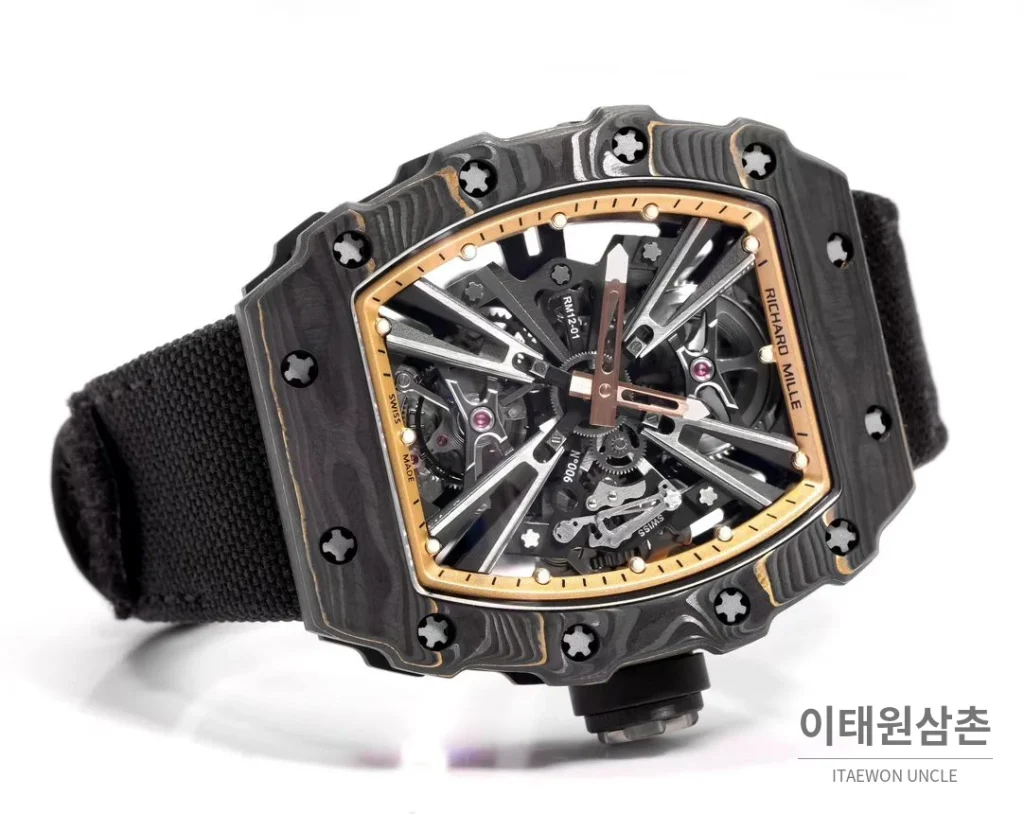 리차드밀 RM12-01 골드카본 스켈레톤 토노형 수동 47mm 스켈레톤 다이얼 블랙 나일론 스트랩