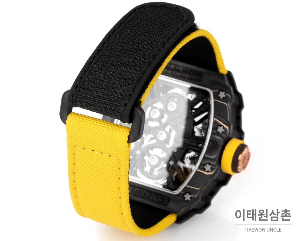 리차드밀 RM12-01 골드카본 스켈레톤 토노형 수동 47mm 스켈레톤 다이얼 옐로우 나일론 스트랩