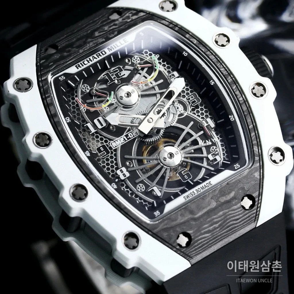 리차드밀 RM21-01 카본파이버 스켈레톤 오토매틱 50mm 블랙 블랙 러버 스트랩 화이트 베젤