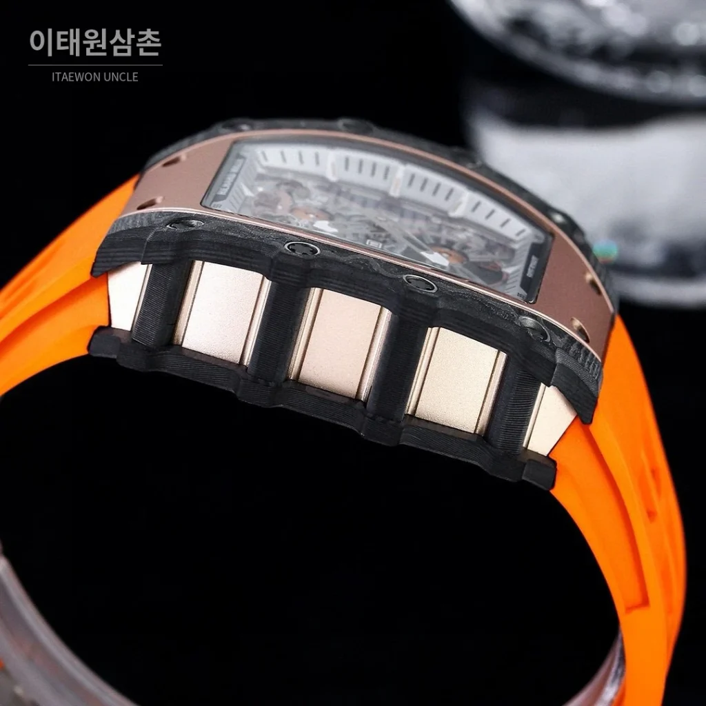 리차드밀 RM21-01 카본파이버 스켈레톤 오토매틱 50mm 블랙 오렌지 러버 스트랩