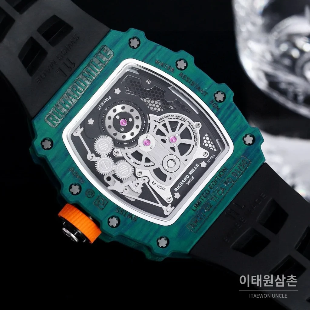 리차드밀 RM21-01 카본파이버 스켈레톤 오토매틱 50mm 블랙 블랙 러버 스트랩 그린 베젤