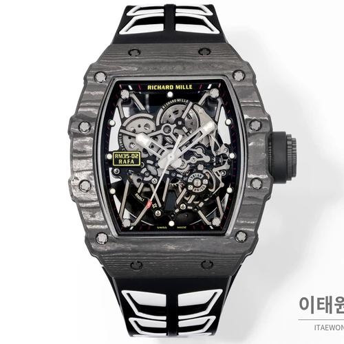 리차드밀 RM35-02 라파엘 나달 카본 파이버 스켈레톤 오토매틱 43mm 블랙 / 레드 블랙 러버 스트랩 리차드밀 RM35-02 라파엘 나달 카본 파이버 스켈레톤 오토매틱 43mm 블랙 / 레드 블랙 러버 스트랩