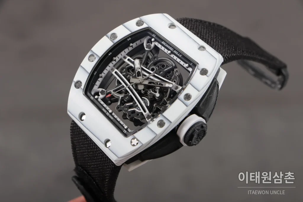 리차드밀 RM61-01 요한블레이크 카본 세라믹 스켈레톤 수동 43mm 블랙 / 그레이 블랙 나일론 스트랩