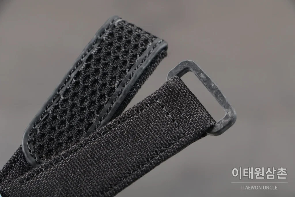 리차드밀 RM61-01 요한블레이크 카본 세라믹 스켈레톤 수동 43mm 블랙 / 그레이 블랙 나일론 스트랩