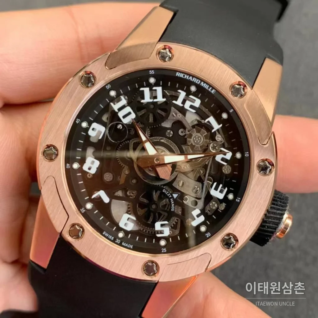 리차드밀 RM63-01 디지 핸즈 스켈레톤 라운드 오토매틱 42.7mm 블랙 / 로즈골드 (2)