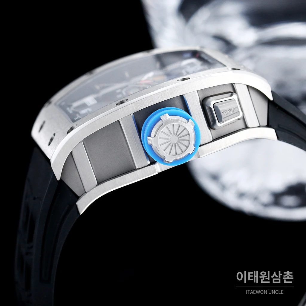 리차드밀 RM30-01 실버 스켈레톤 블랙 러버스트랩 오토매틱 50mm