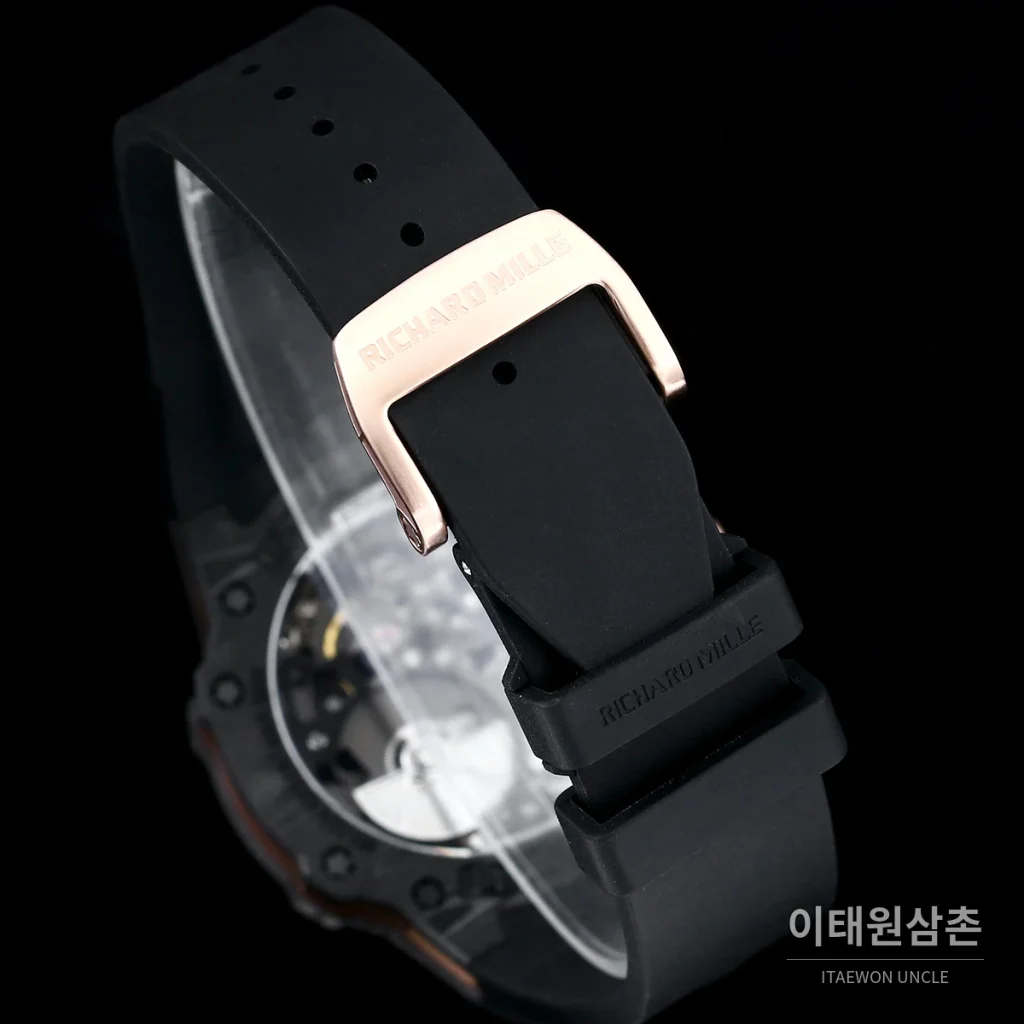 리차드밀 티타늄 카본 스켈레톤 마이크로로터 오토매틱 42mm tan 스켈레톤 다이얼 화이트 러버 스트랩