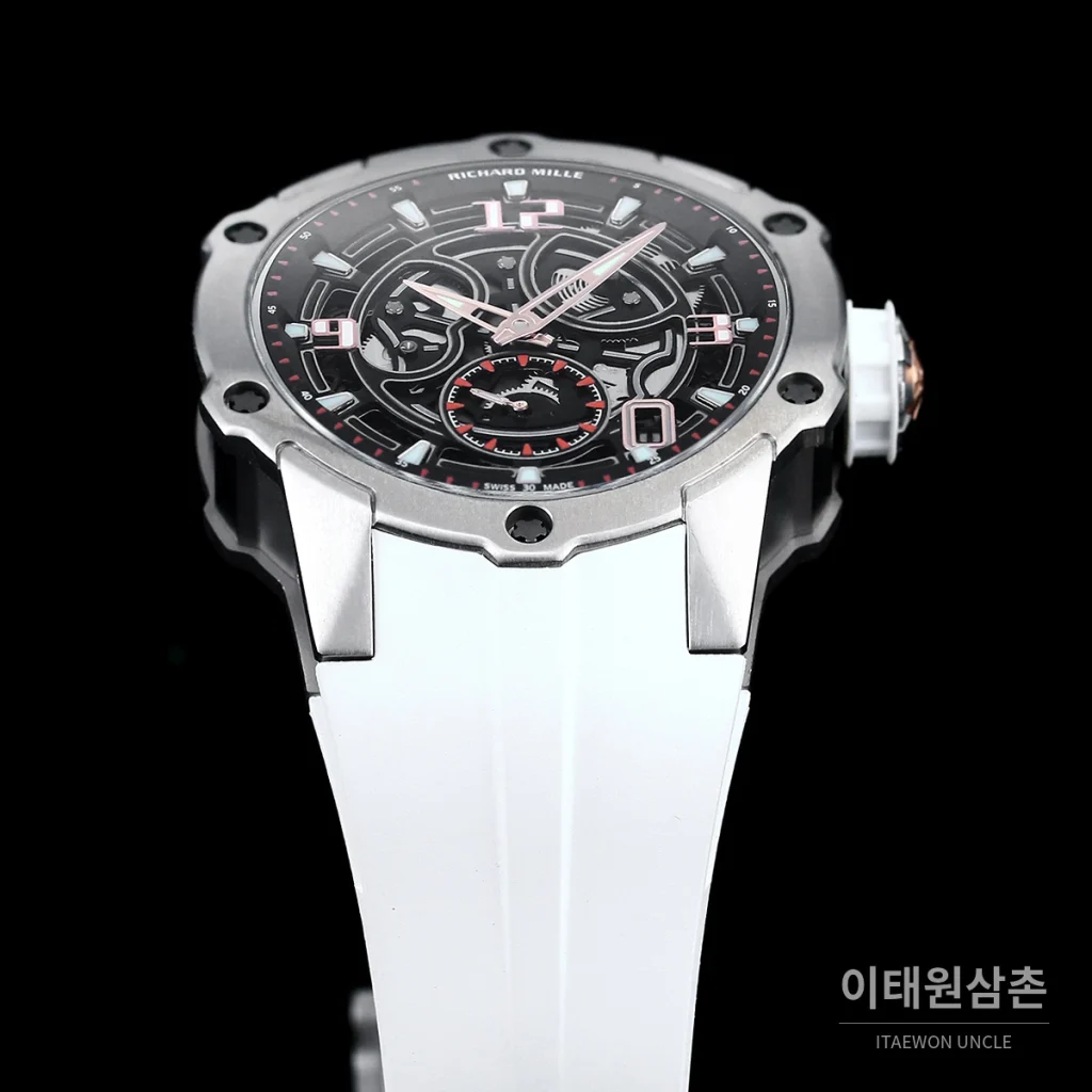 리차드밀 티타늄 카본 스켈레톤 마이크로로터 오토매틱 42mm tan 스켈레톤 다이얼 블랙 러버 스트랩