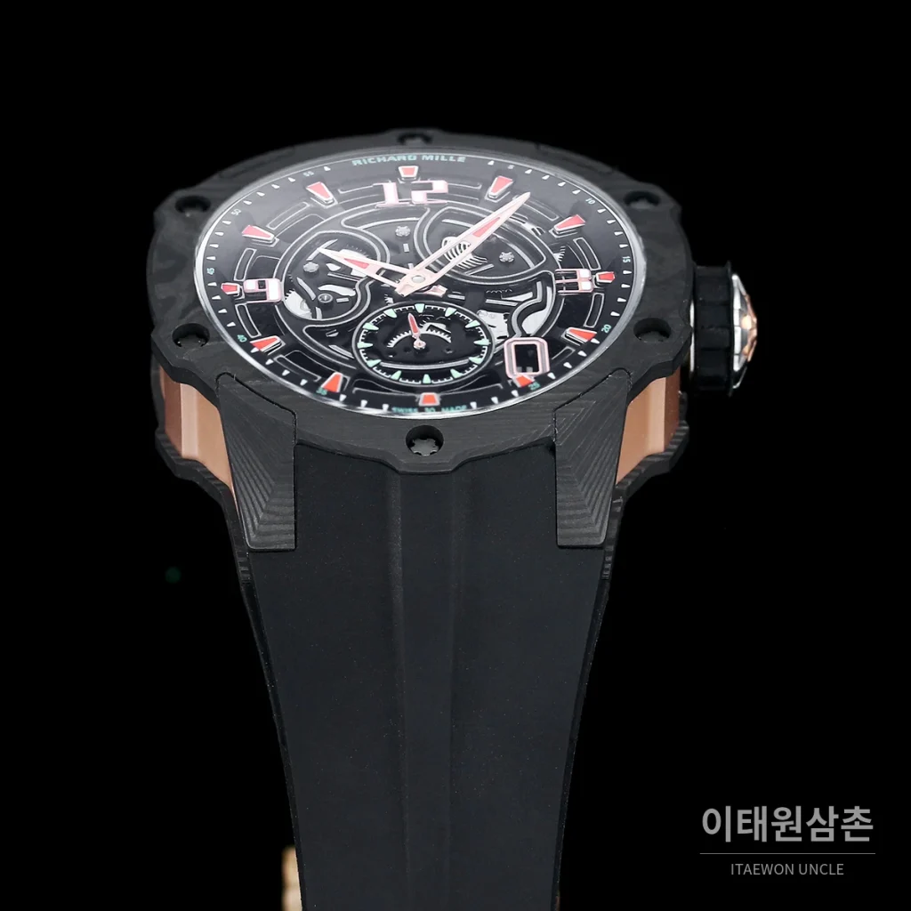 리차드밀 티타늄 카본 스켈레톤 마이크로로터 오토매틱 42mm tan 스켈레톤 다이얼 화이트 러버 스트랩