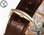 로저드뷔 엑스칼리버 로즈골드 스켈레톤 더블투르비옹 수동 45mm 화이트 다이얼 브라운 가죽 스트랩 로즈골드 베젤