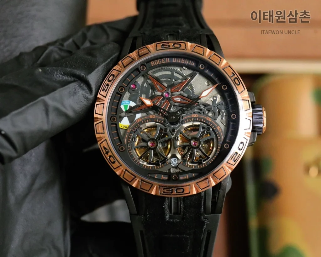 로저드뷔 엑스칼리버 스켈레톤 더블밸런스 DLC 티타늄 오토매틱 46mm 스켈레톤 다이얼 레드 러버 스트랩