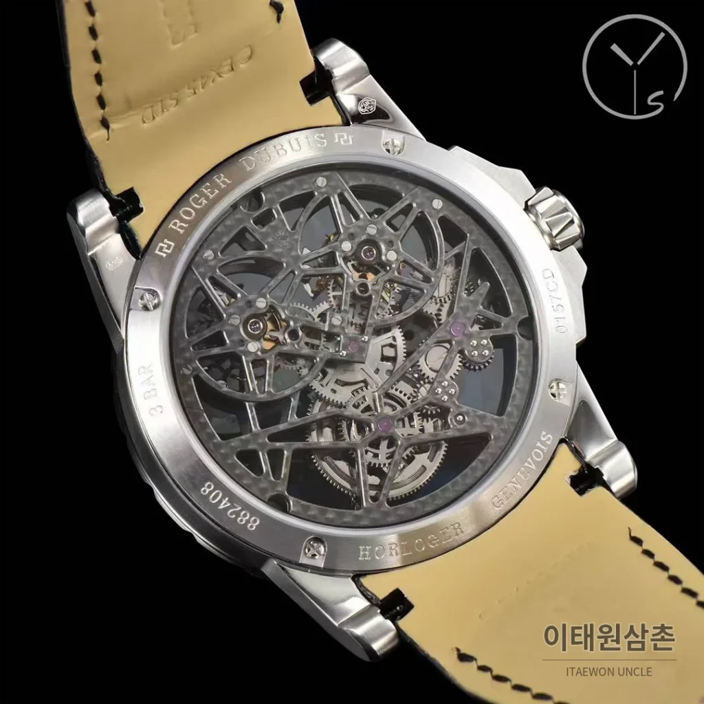 로저드뷔 엑스칼리버 스켈레톤 더블투르비옹 수동 45mm 스켈레톤 다이얼 블랙 가죽 스트랩 실버 베젤