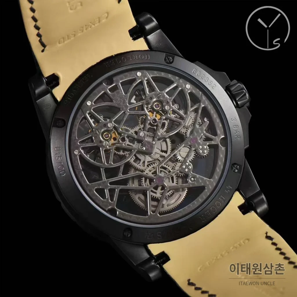 로저드뷔 엑스칼리버 스켈레톤 더블투르비옹 수동 45mm 스켈레톤 다이얼 블랙 가죽 스트랩 블랙 베젤
