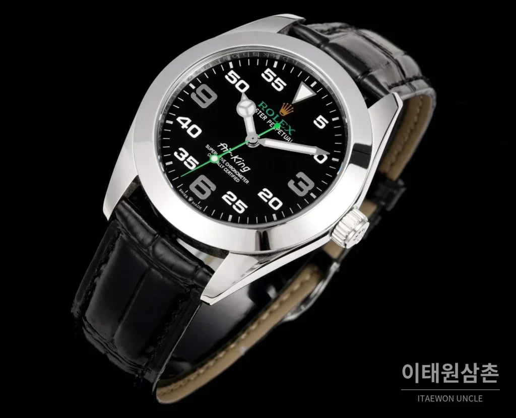 롤렉스 에어킹 스틸 블랙다이얼 그린핸즈 오토매틱 40mm 블랙 / 그린 블랙 가죽 스트랩