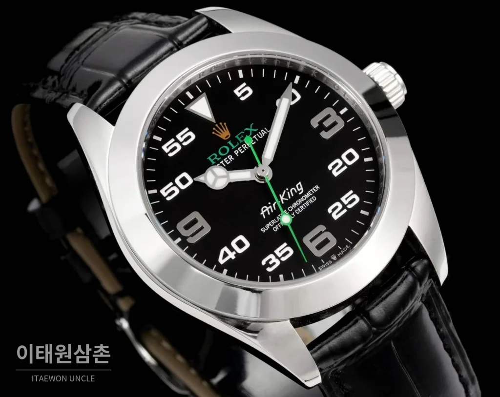 롤렉스 에어킹 스틸 블랙다이얼 그린핸즈 오토매틱 40mm 블랙 / 그린 블랙 가죽 스트랩