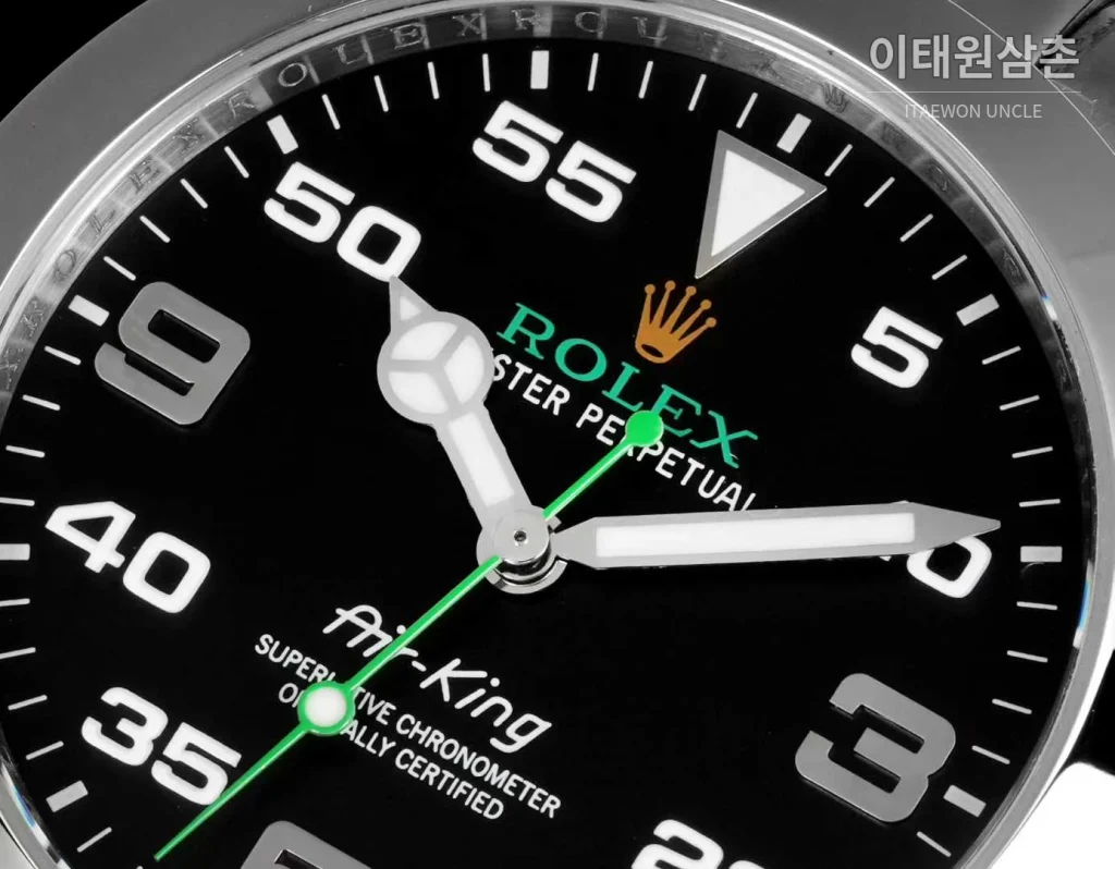 롤렉스 에어킹 스틸 블랙다이얼 그린핸즈 오토매틱 40mm 블랙 / 그린 스틸 브레이슬릿