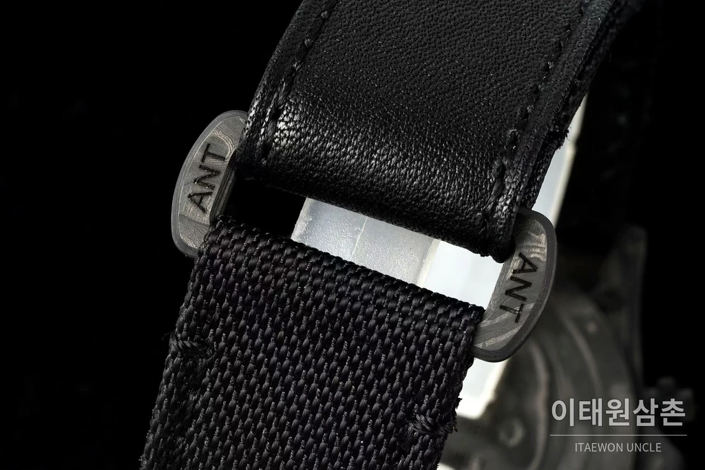 롤렉스 ANT 블랙카본 파이버 MAYBACH 엠블럼 커스텀 데이토나 크로노그래프 오토매틱 40mm