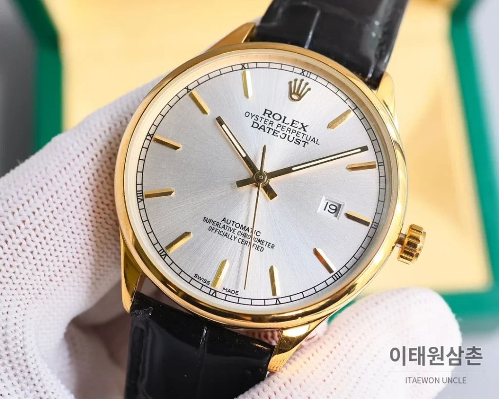 롤렉스 오토매틱 40mm 실버 다이얼 블랙 가죽 스트랩 골드 베젤 (3)