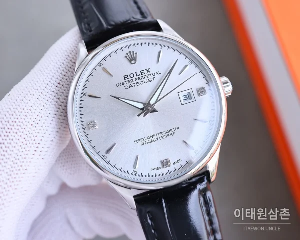 롤렉스 오토매틱 40mm 실버 다이얼 블랙 가죽 스트랩