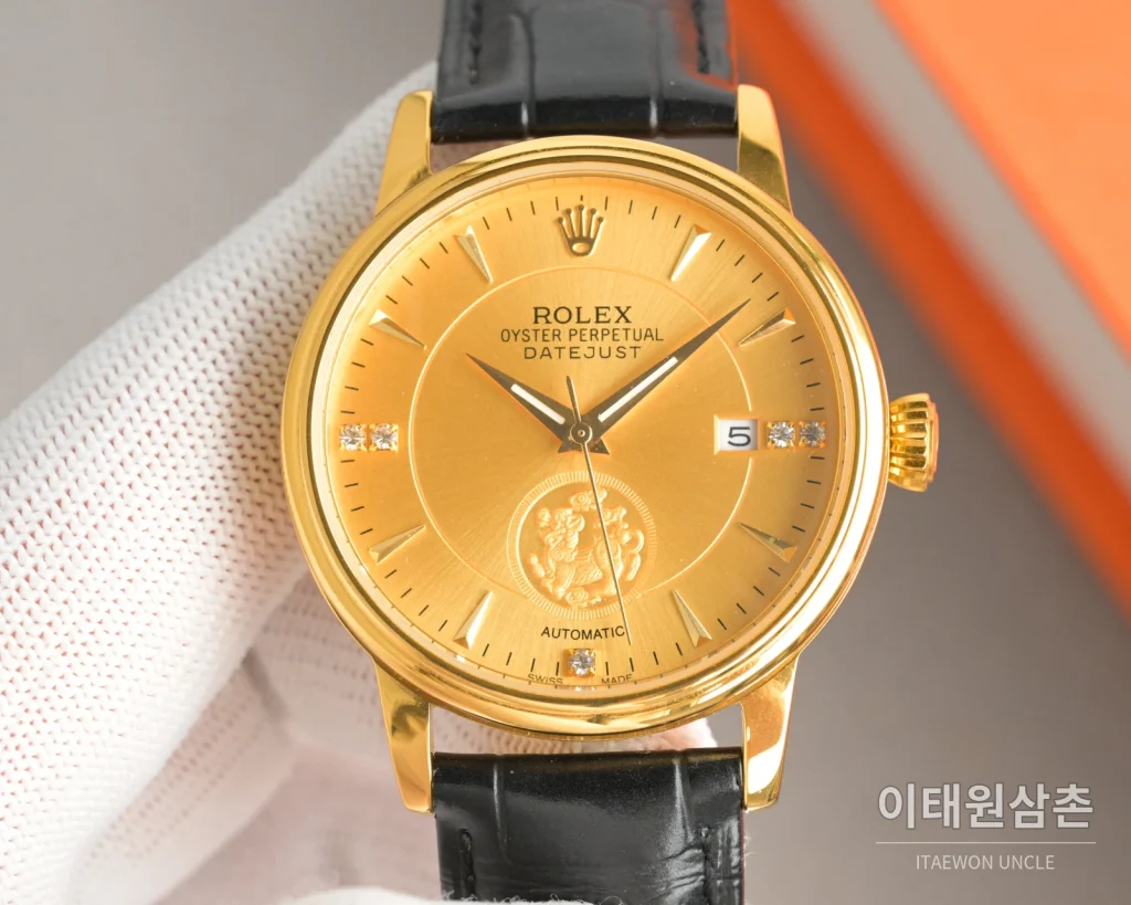 롤렉스 오토매틱 40mm 골드 다이얼 블랙 가죽 스트랩 골드 케이스 (2)