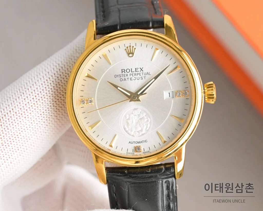 롤렉스 오토매틱 40mm 실버 다이얼 블랙 가죽 스트랩 골드 베젤