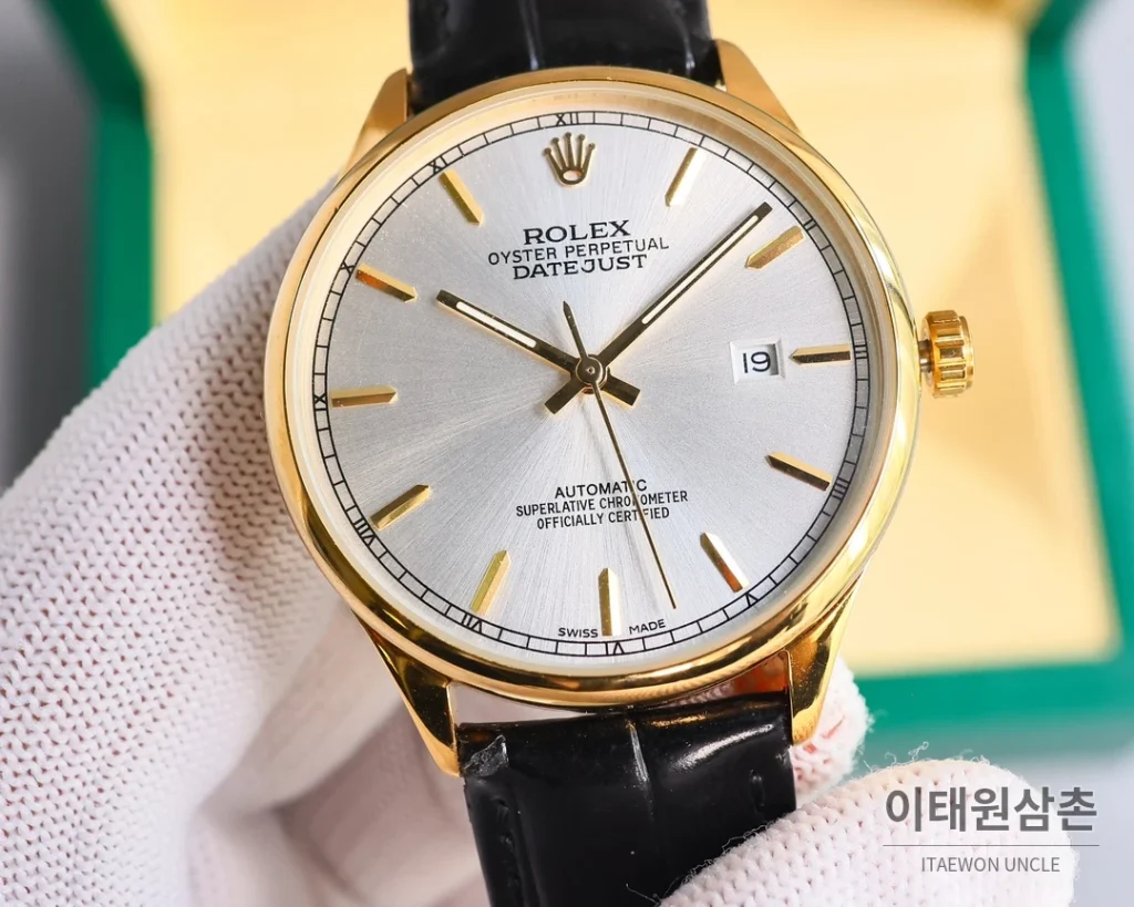 롤렉스 오토매틱 40mm 실버 다이얼 블랙 가죽 스트랩 골드 베젤 (3)