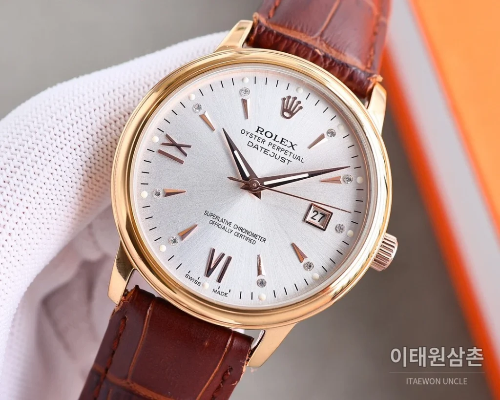 롤렉스 오토매틱 40mm 실버 다이얼 브라운 가죽 스트랩 골드 베젤