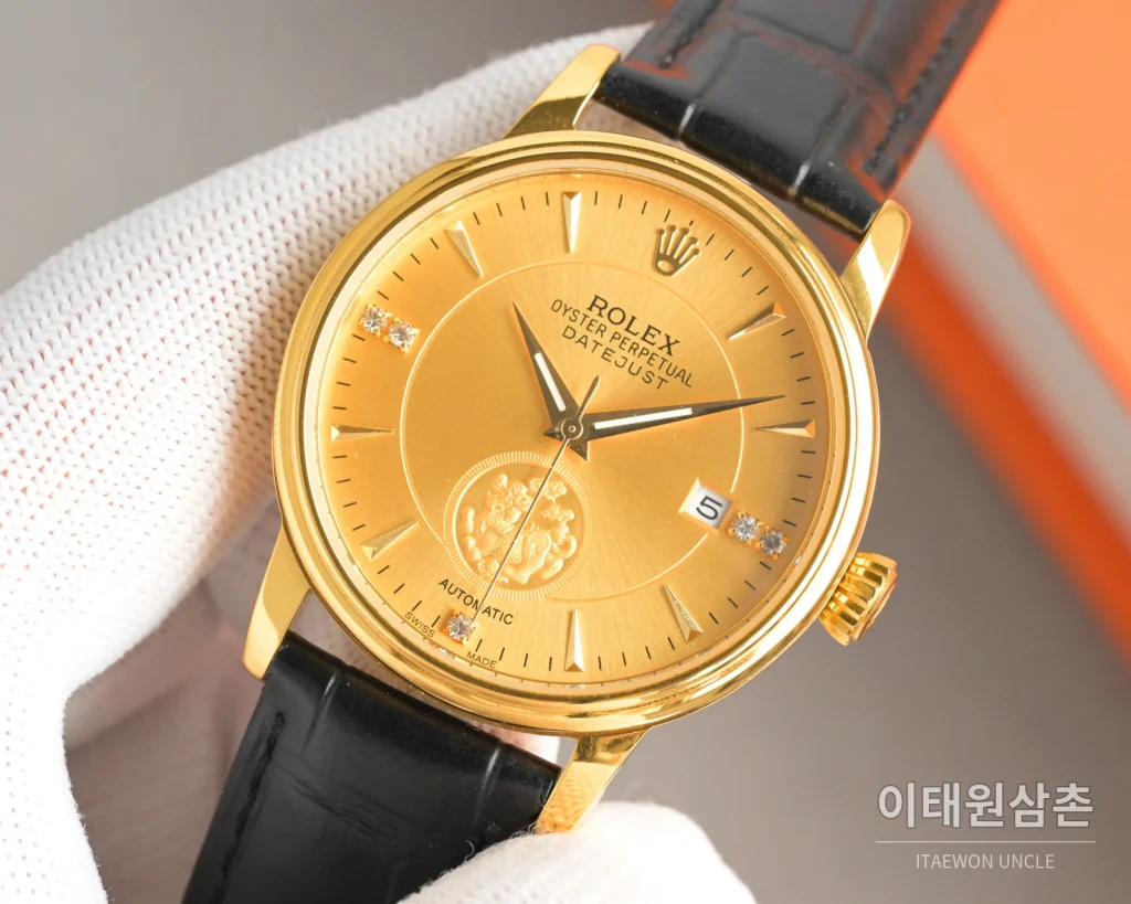 롤렉스 오토매틱 40mm 골드 다이얼 블랙 가죽 스트랩 골드 케이스 (2)