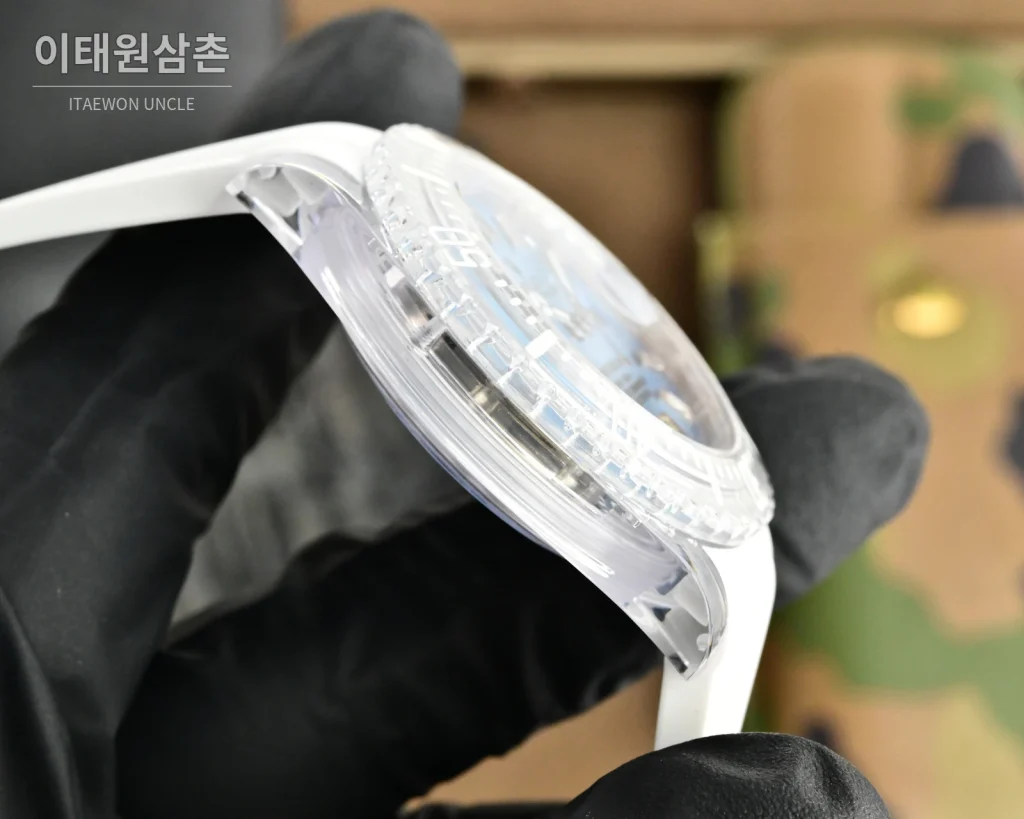 롤렉스 오토매틱 40mm 아이스블루 다이얼 화이트 러버 스트랩