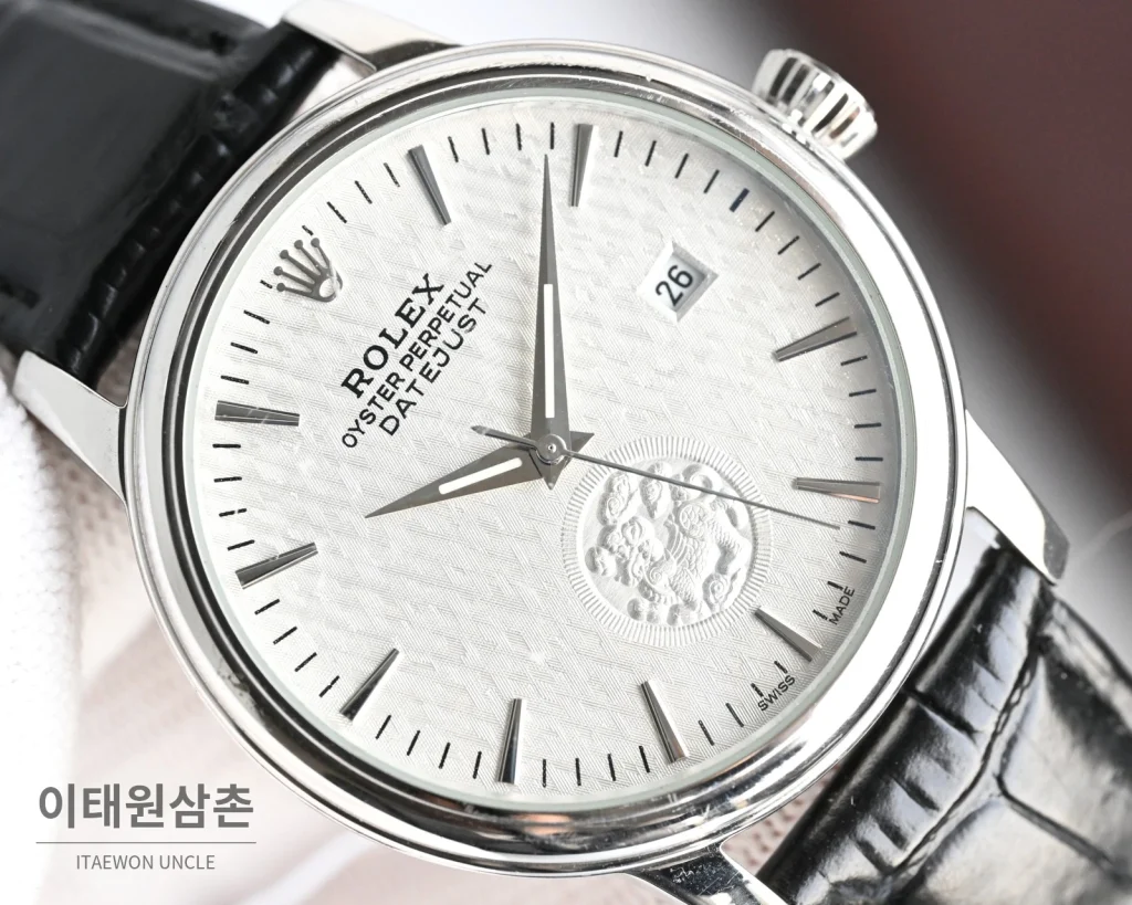 롤렉스 오토매틱 40mm 실버 다이얼 블랙 가죽 스트랩 (3)