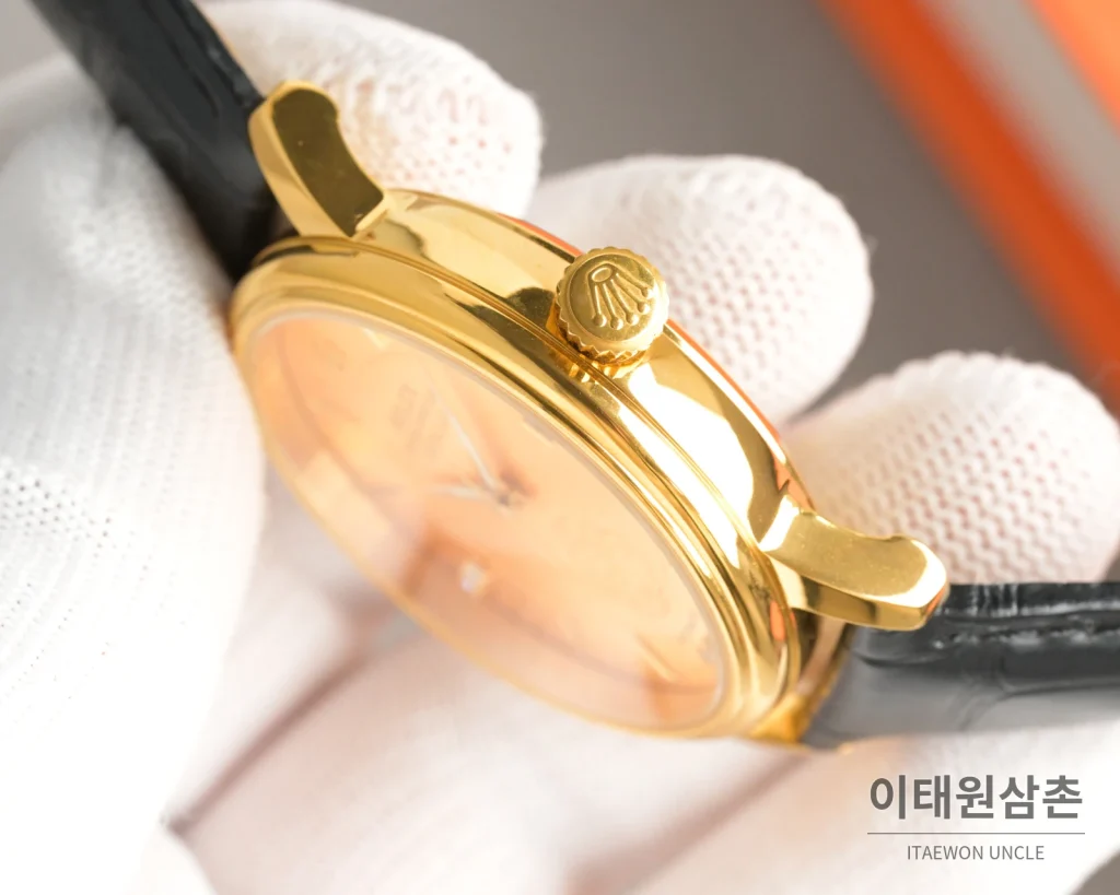 롤렉스 오토매틱 40mm 골드 다이얼 블랙 가죽 스트랩 골드 케이스 (2)