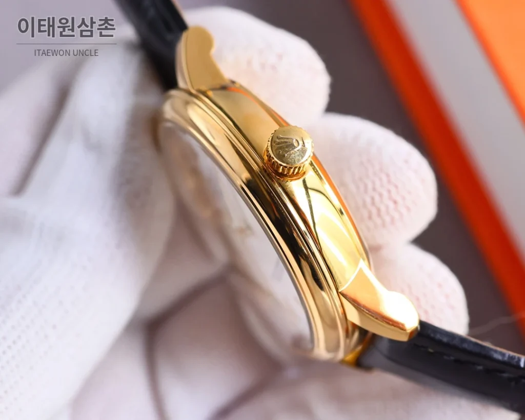 롤렉스 오토매틱 40mm 골드 다이얼 블랙 가죽 스트랩 골드 케이스