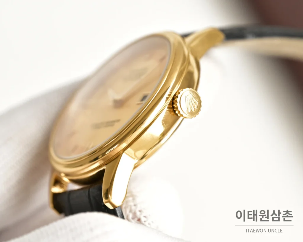 롤렉스 오토매틱 40mm 실버 다이얼 블랙 가죽 스트랩 골드 베젤 (2)